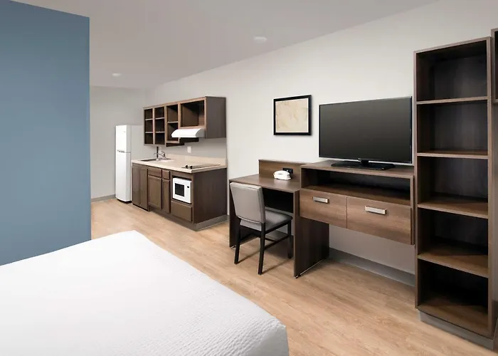 Hotel Woodspring North Near Ndsu Fargo